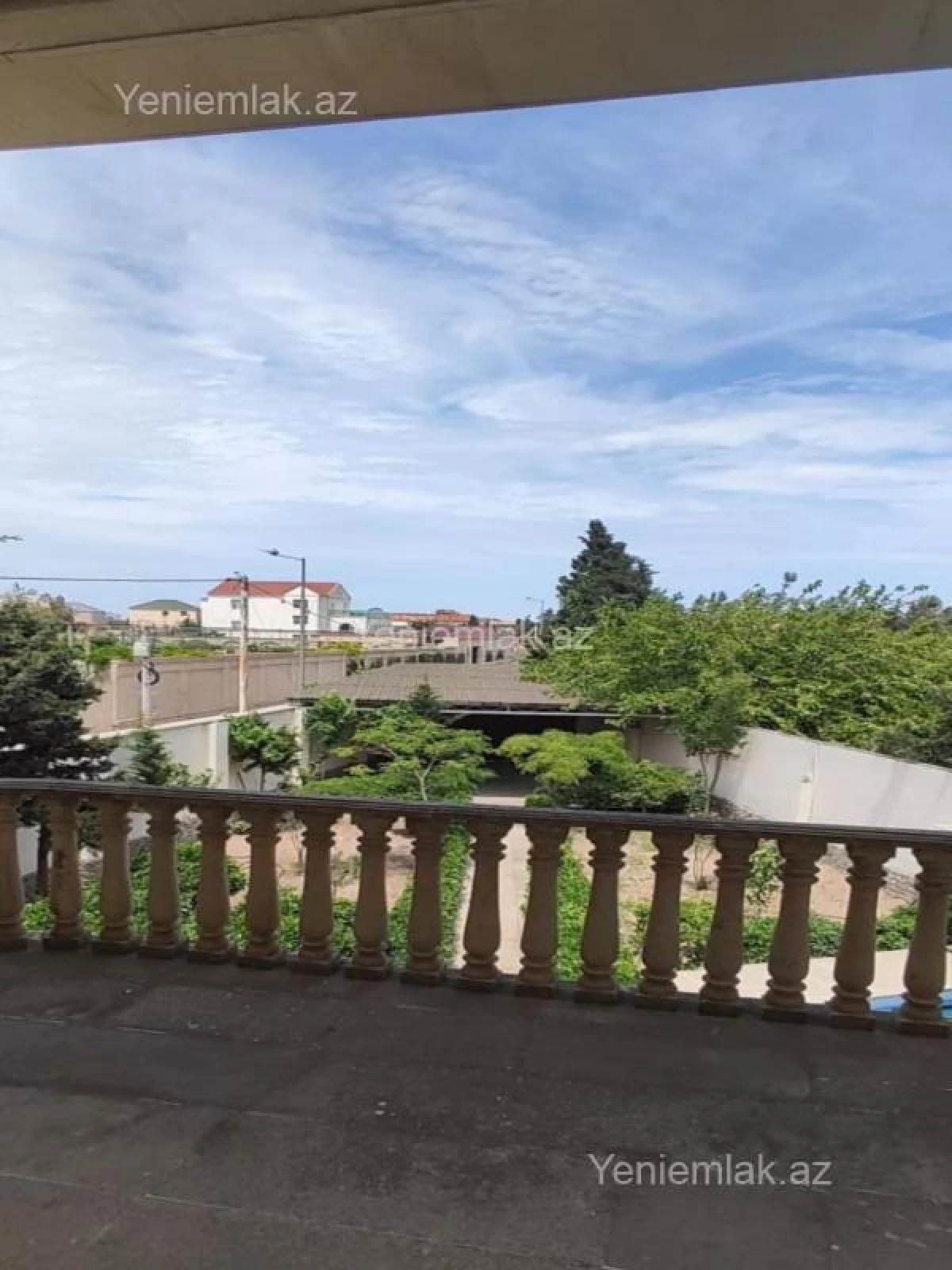 Satılır 6 otaqlı həyət evi 197 m²