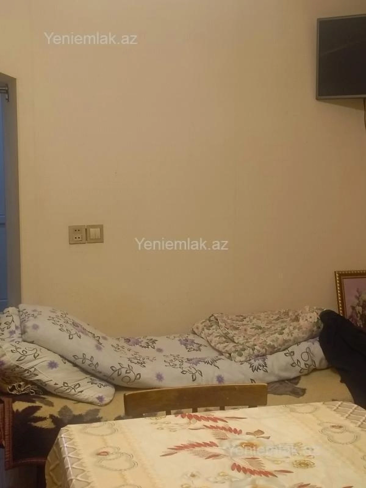 Satılır 2 otaqlı köhnə tikili 45 m²