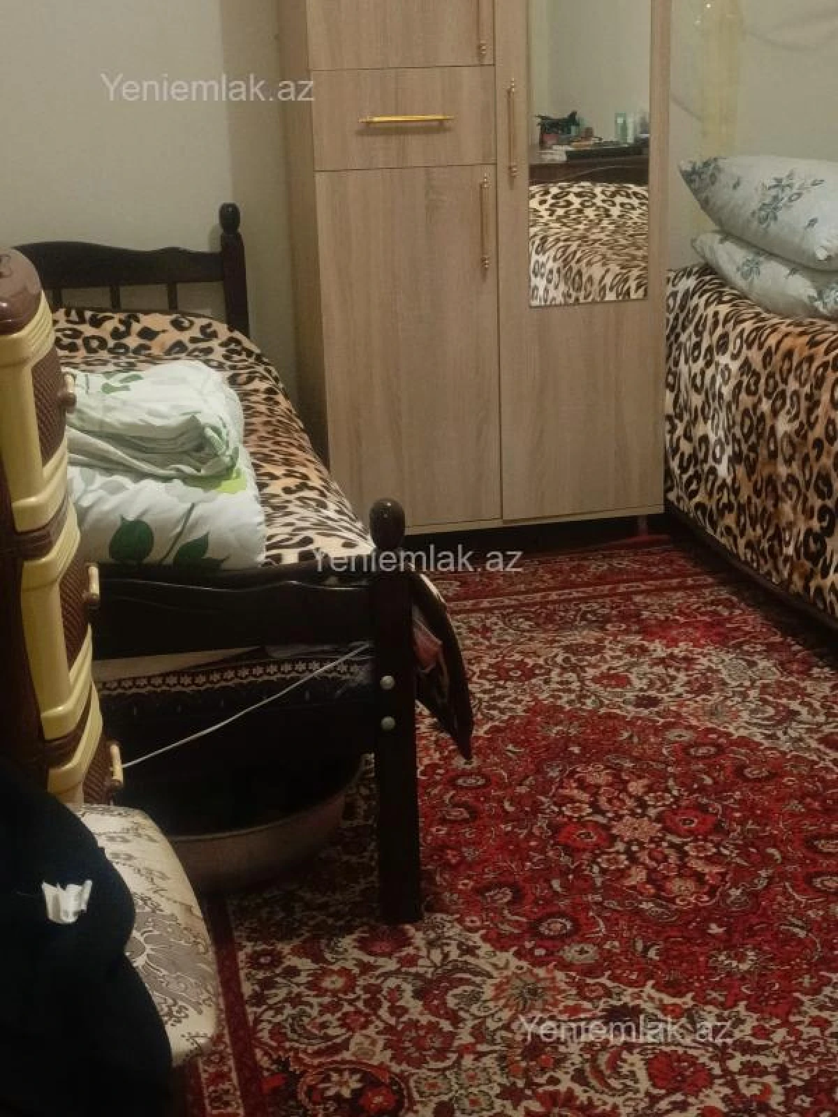 Satılır 2 otaqlı köhnə tikili 45 m²