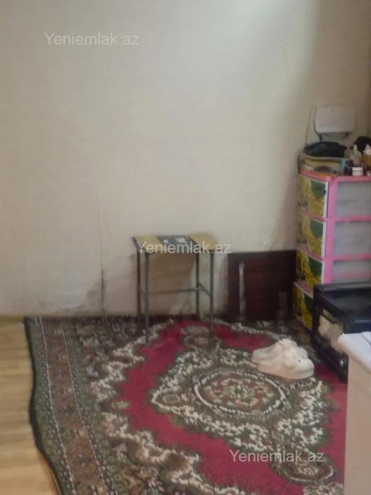 Satılır 2 otaqlı köhnə tikili 45 m²