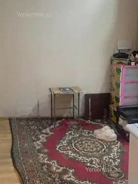Satılır 2 otaqlı köhnə tikili 45 m²