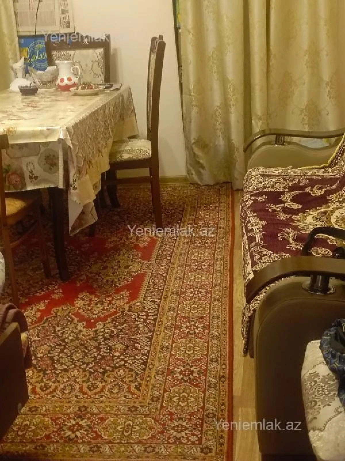 Satılır 2 otaqlı köhnə tikili 45 m²