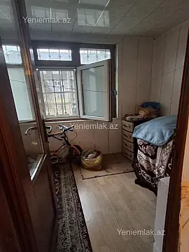 Satılır 2 otaqlı köhnə tikili 55 m²