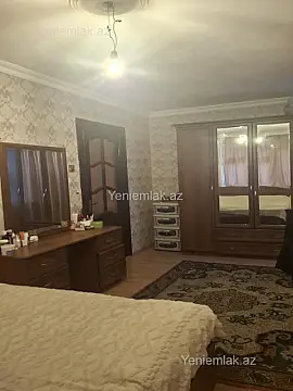 Satılır 2 otaqlı köhnə tikili 55 m²