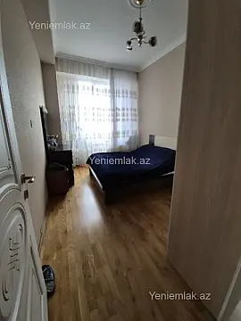 Satılır 3 otaqlı yeni tikili 75 m²