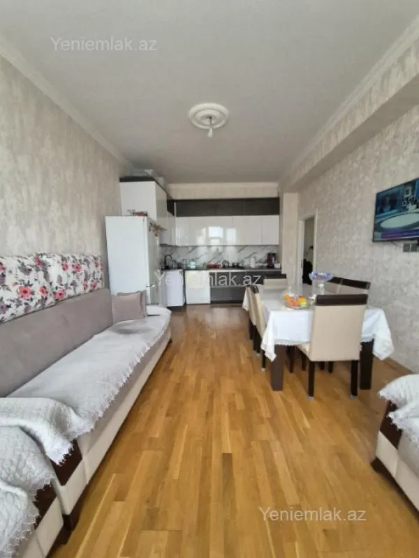 Satılır 3 otaqlı yeni tikili 75 m²