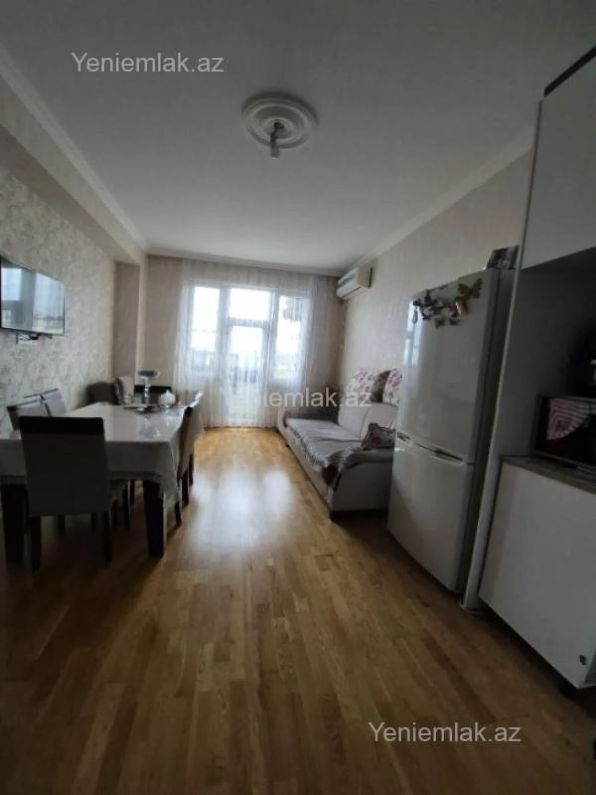 Satılır 3 otaqlı yeni tikili 75 m²