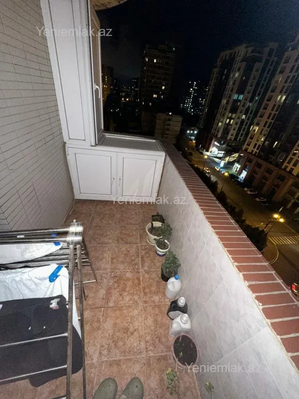 Satılır 3 otaqlı yeni tikili 102 m²