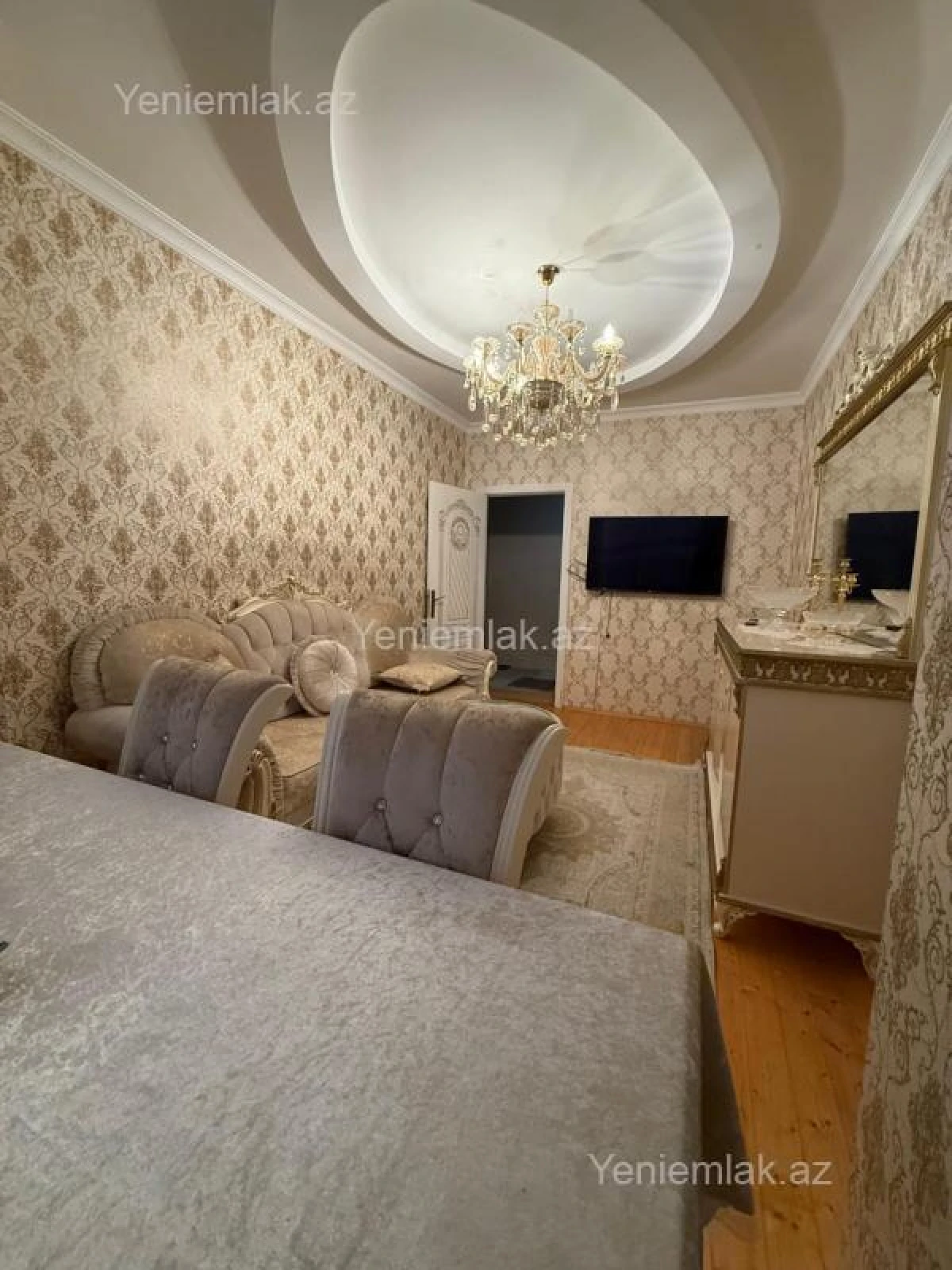 Satılır 3 otaqlı yeni tikili 85 m²