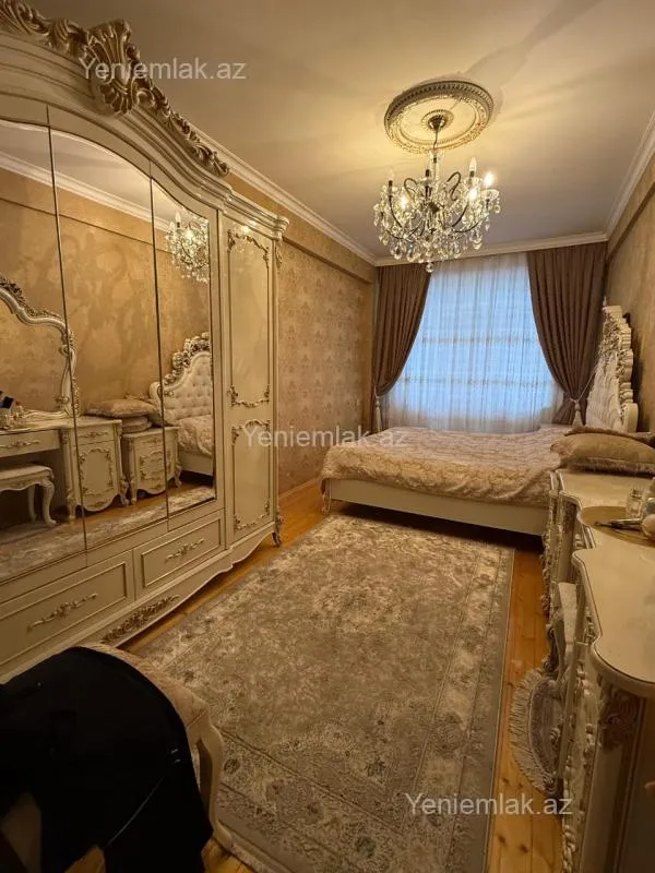 Satılır 3 otaqlı yeni tikili 85 m²