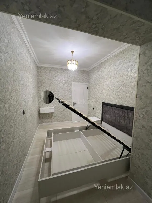 Satılır 3 otaqlı köhnə tikili 70 m²