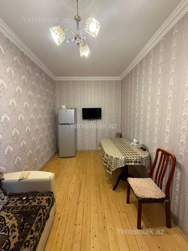 Satılır 2 otaqlı həyət evi 50 m²