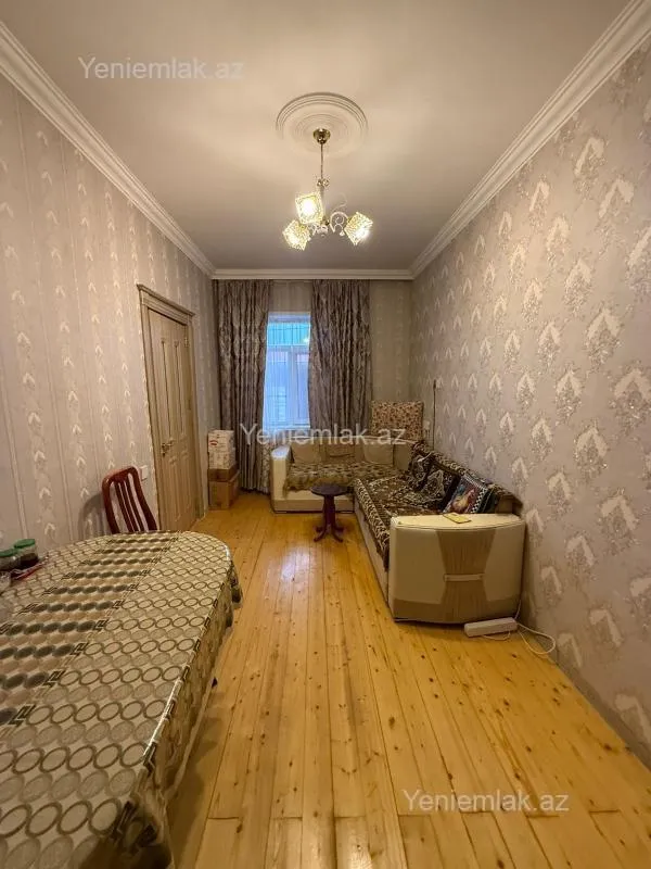 Satılır 2 otaqlı həyət evi 50 m²