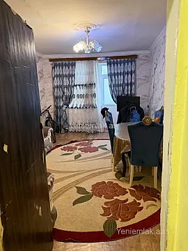 Satılır 3 otaqlı köhnə tikili 72 m²