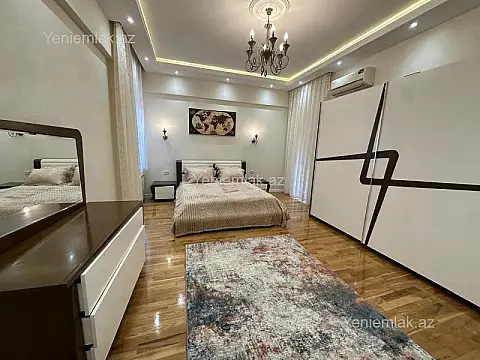 Satılır 4 otaqlı yeni tikili 220 m²
