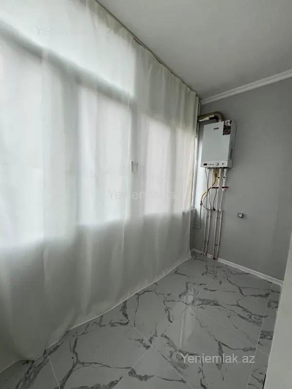 Satılır 2 otaqlı köhnə tikili 45 m²