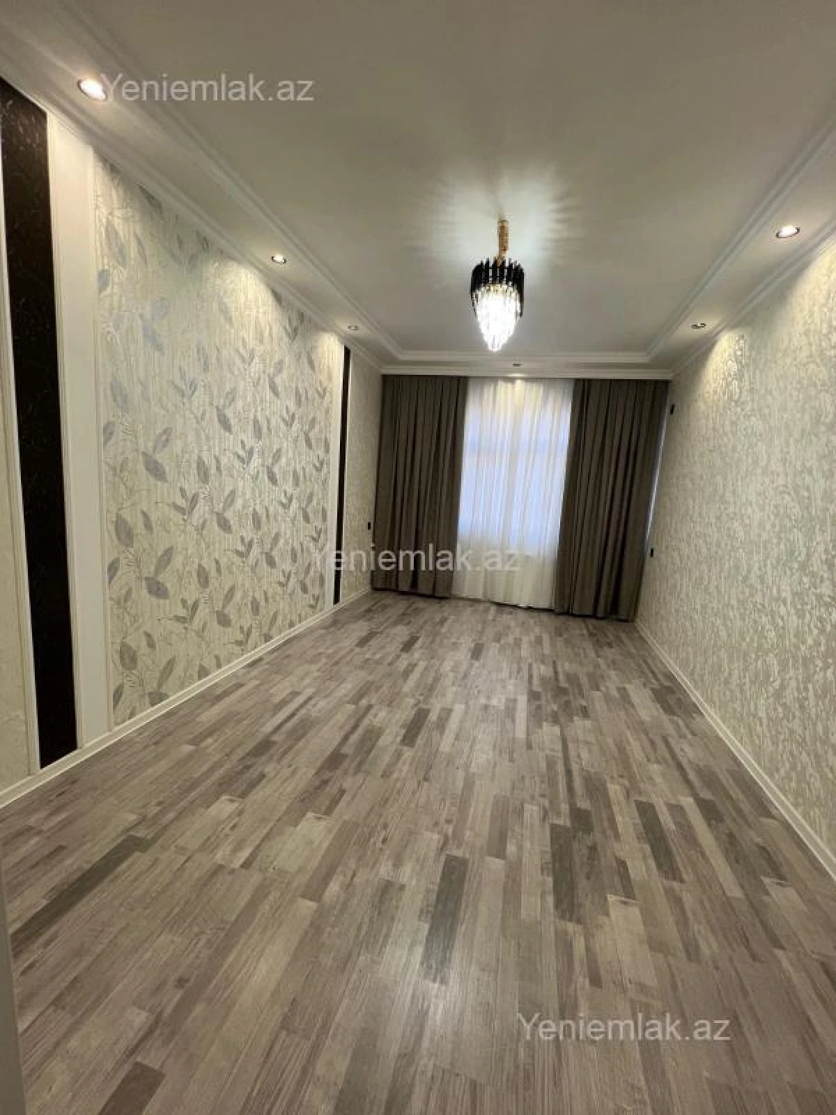 Satılır 2 otaqlı köhnə tikili 45 m²