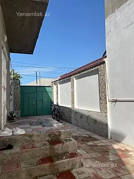 Satılır 5 otaqlı həyət evi 144 m²