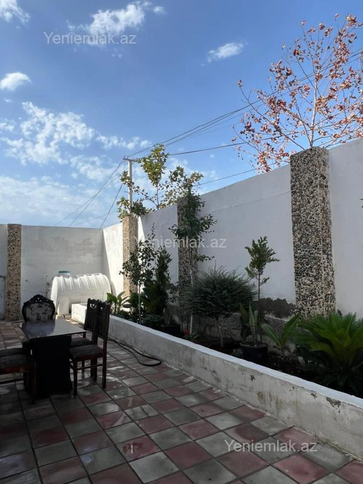 Satılır 5 otaqlı həyət evi 144 m²