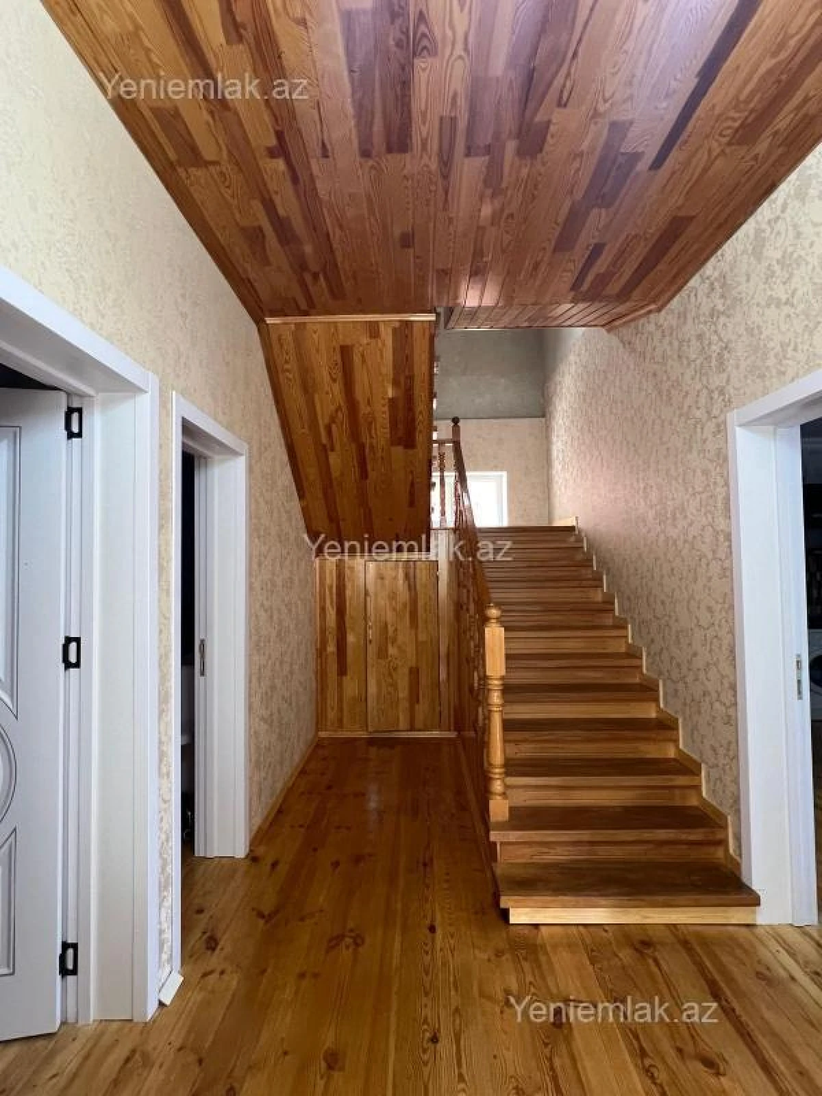 Satılır 5 otaqlı həyət evi 144 m²