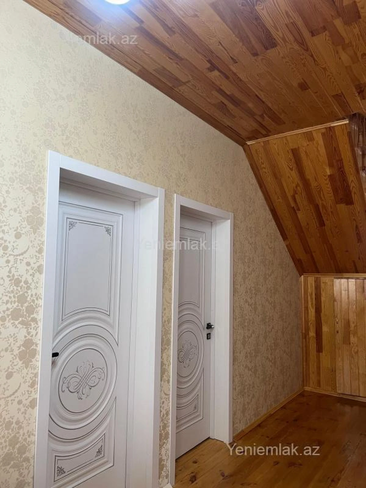 Satılır 5 otaqlı həyət evi 144 m²