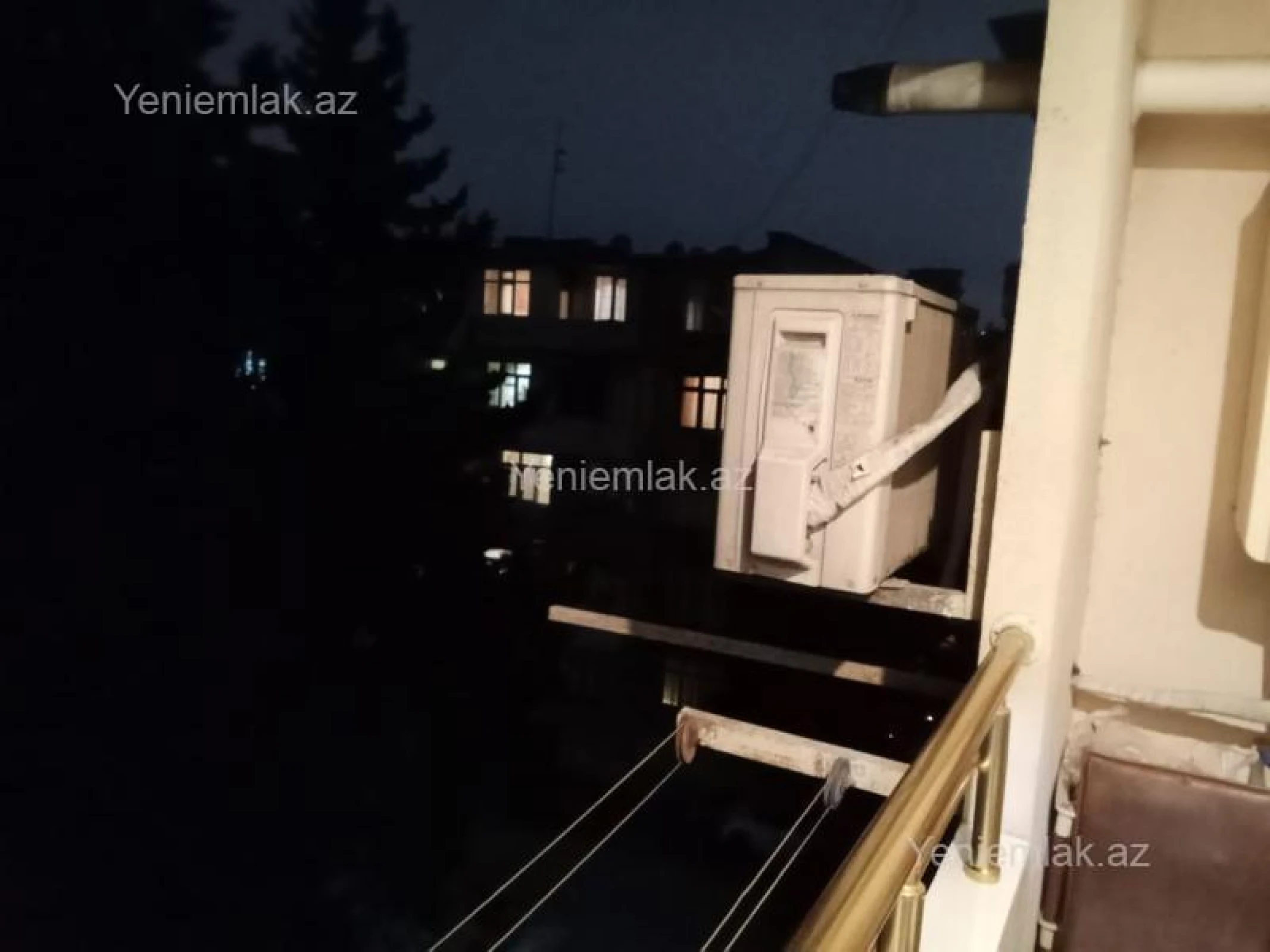 Satılır 3 otaqlı köhnə tikili 75 m²