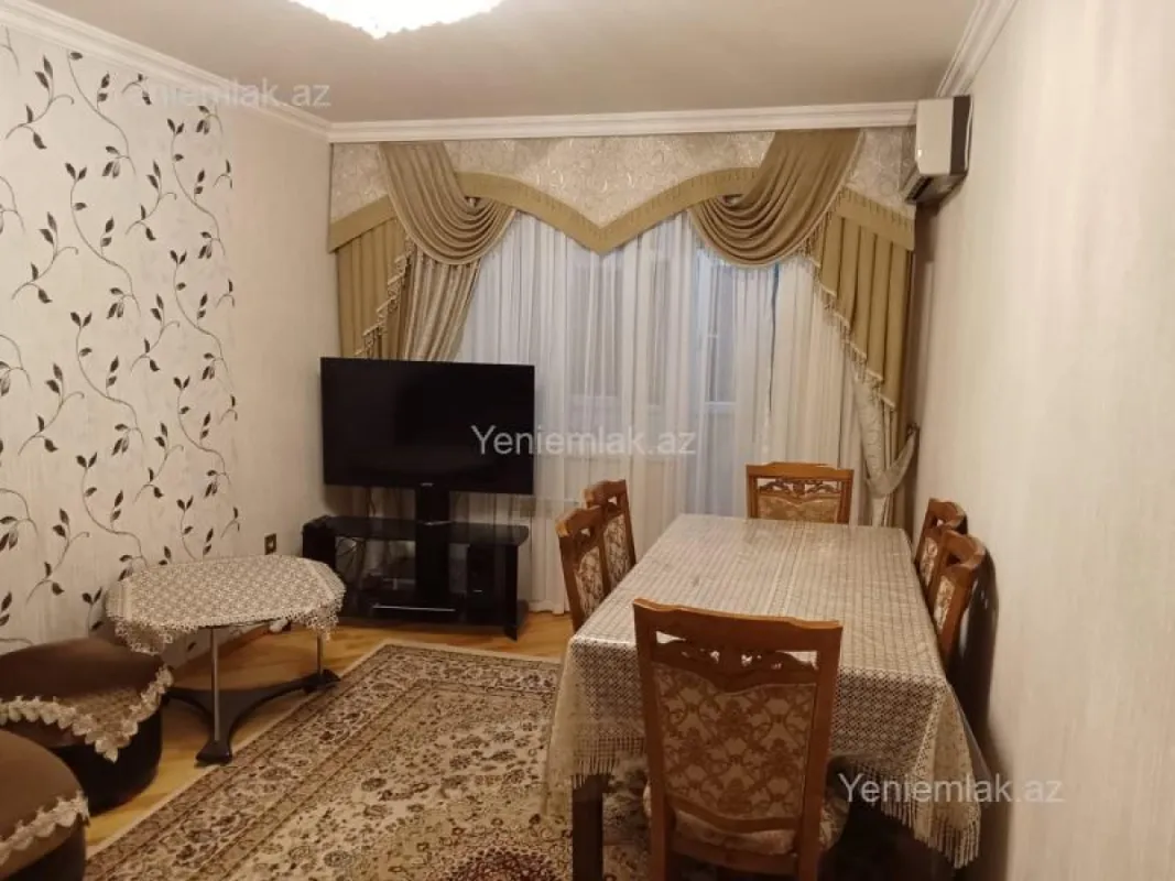 Satılır 3 otaqlı köhnə tikili 75 m²