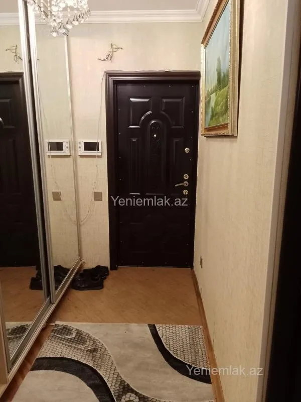 Satılır 3 otaqlı köhnə tikili 75 m²