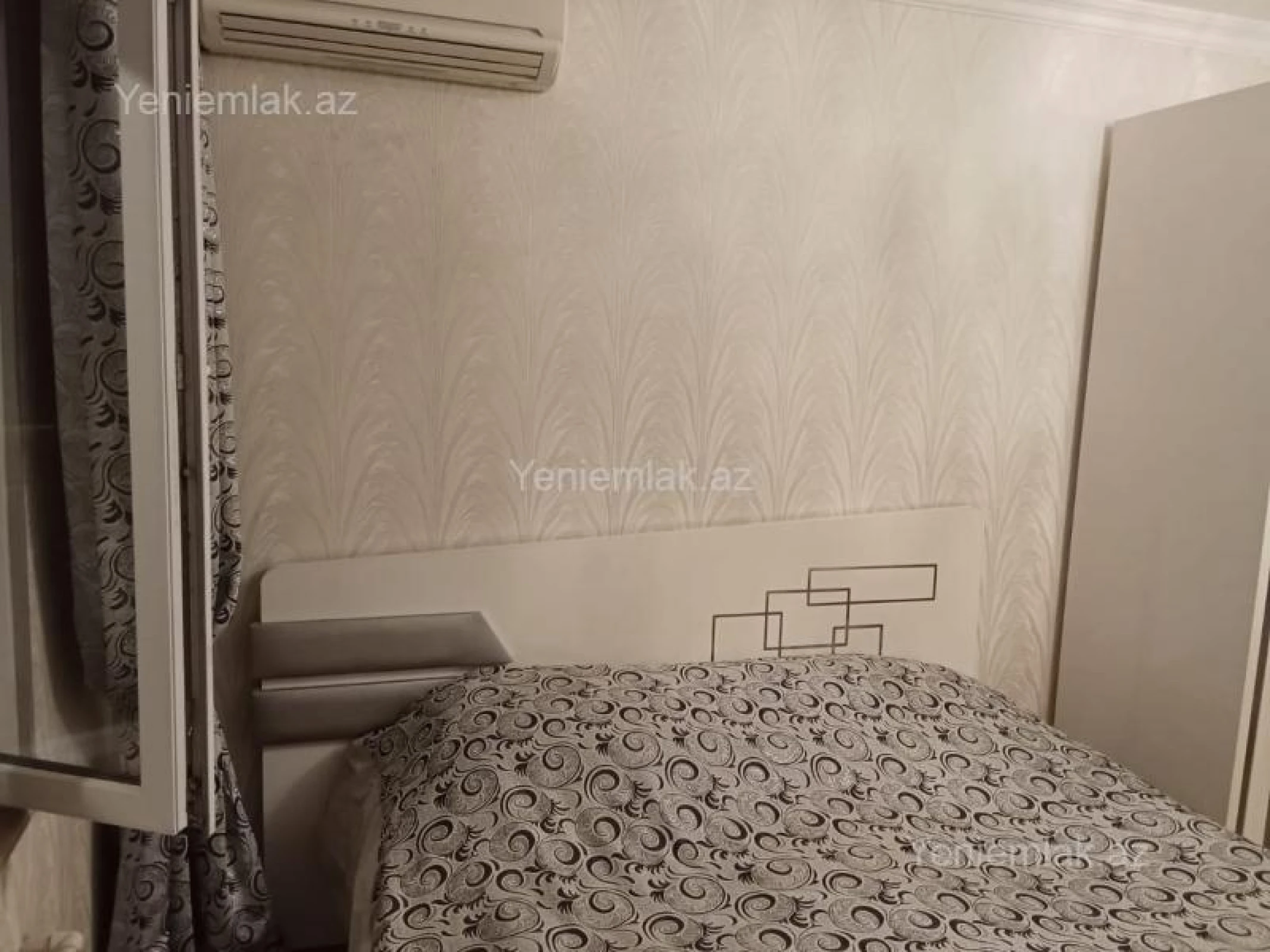 Satılır 3 otaqlı köhnə tikili 75 m²