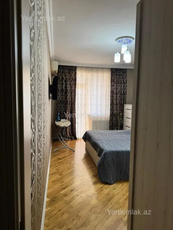 Satılır 3 otaqlı yeni tikili 140 m²