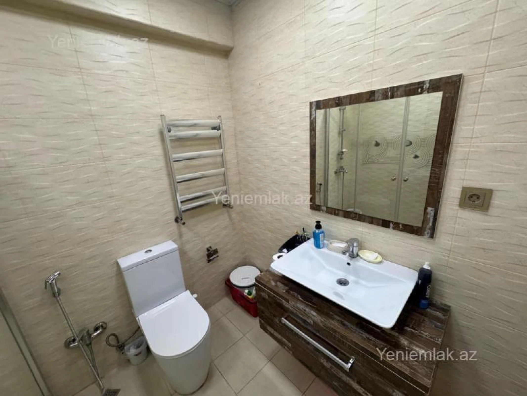 Satılır 3 otaqlı yeni tikili 140 m²