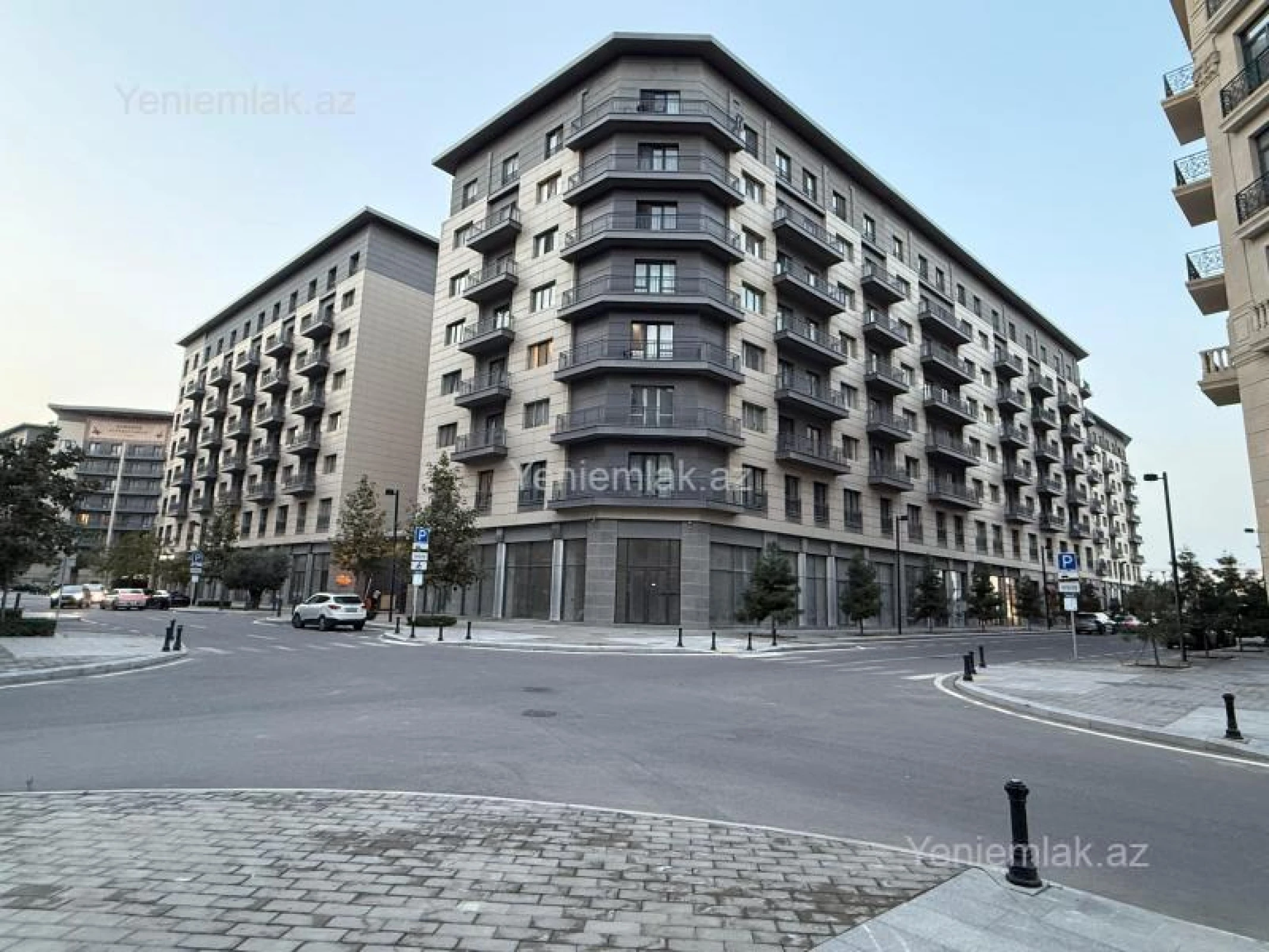 Satılır 5 otaqlı yeni tikili 250 m²