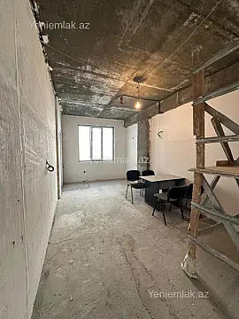 Satılır 3 otaqlı yeni tikili 130 m²