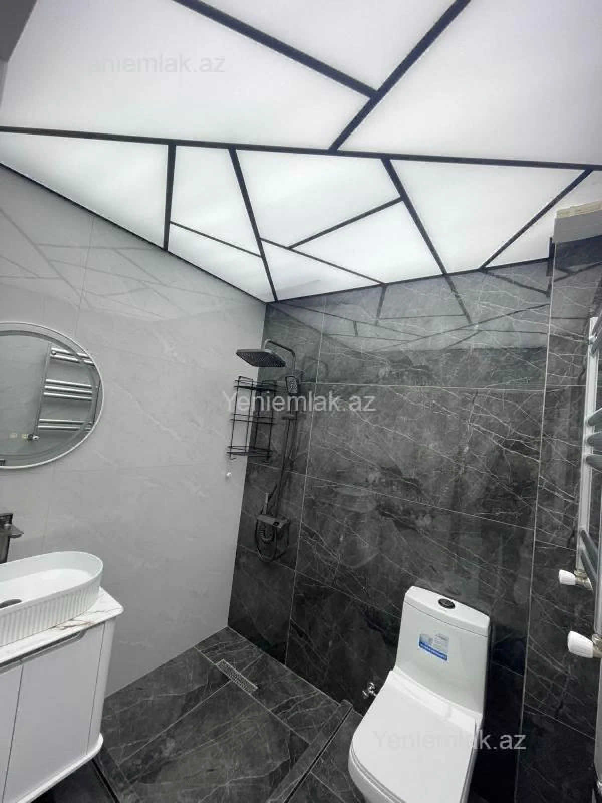 Satılır 3 otaqlı yeni tikili 83 m²