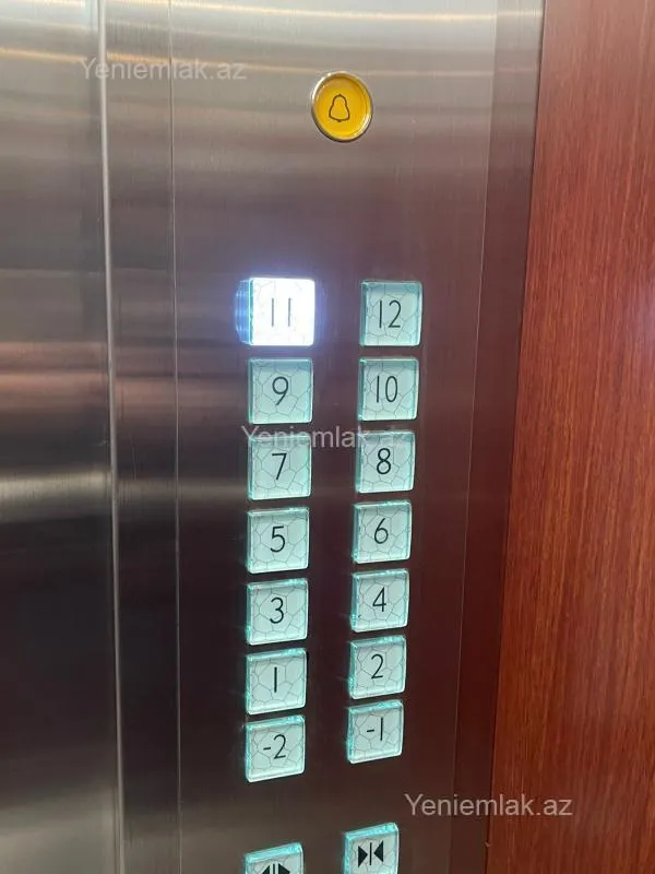 Satılır 3 otaqlı yeni tikili 83 m²