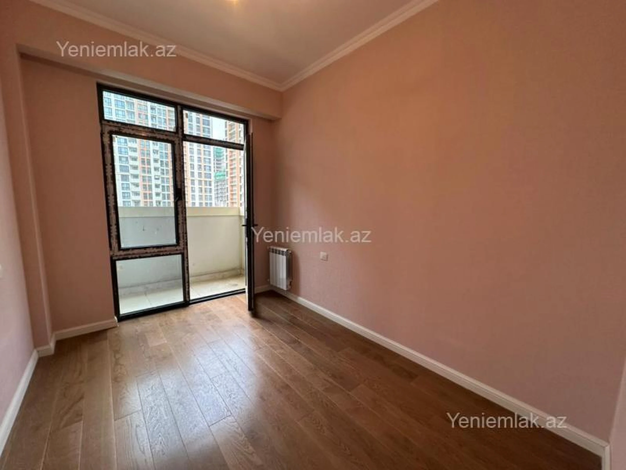 Satılır 4 otaqlı yeni tikili 120 m²