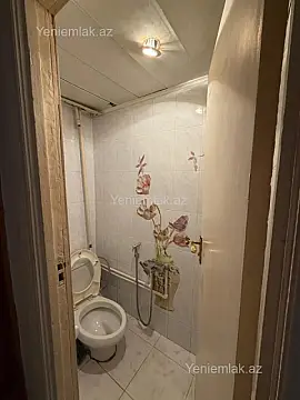 Satılır 2 otaqlı köhnə tikili 60 m²