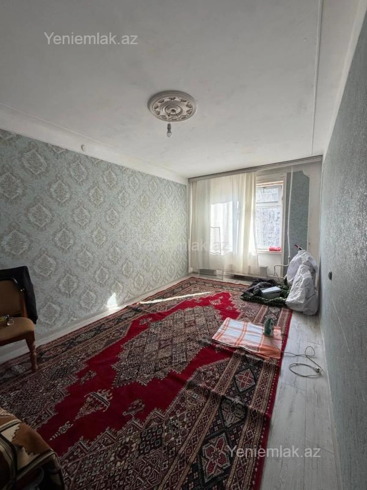 Satılır 2 otaqlı köhnə tikili 60 m²