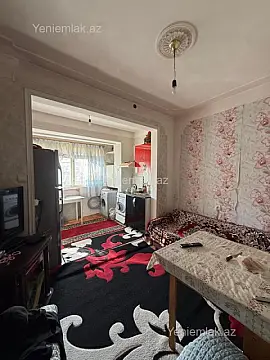 Satılır 2 otaqlı köhnə tikili 60 m²