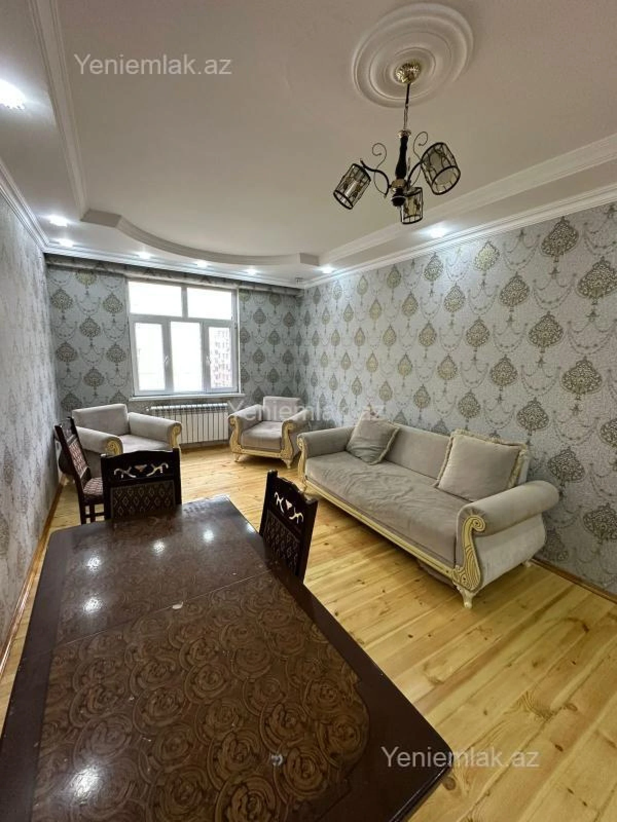 Satılır 3 otaqlı yeni tikili 110 m²