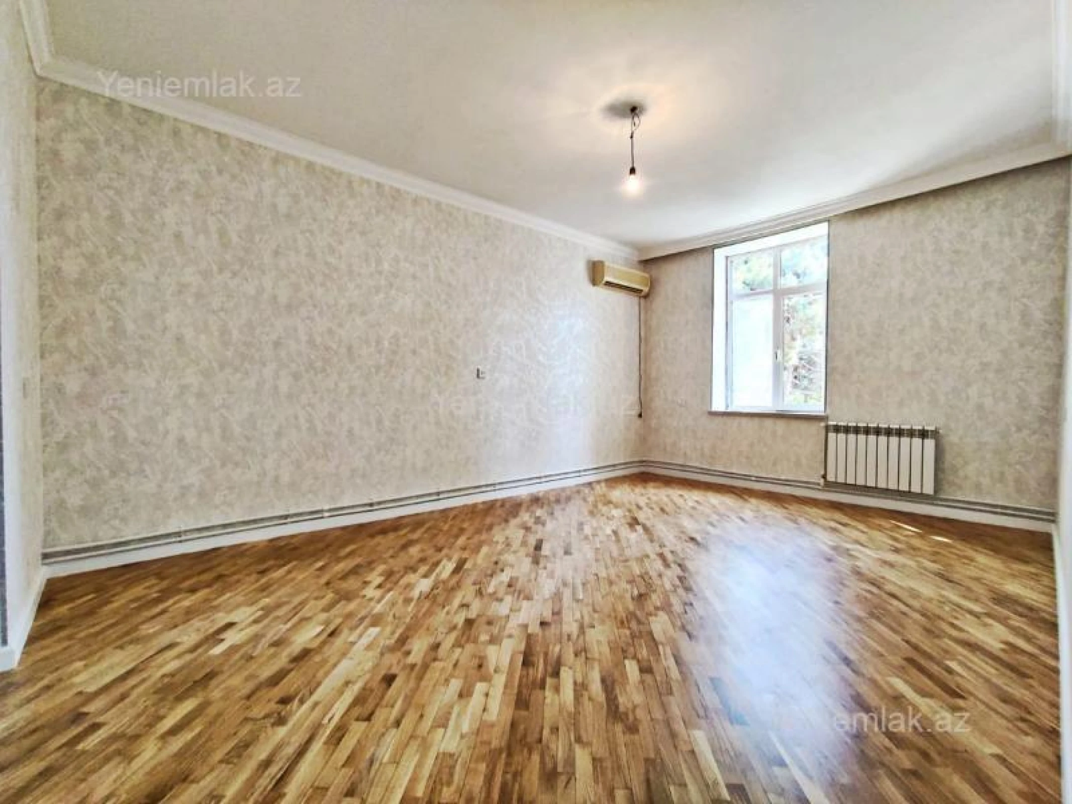 Satılır 3 otaqlı köhnə tikili 95 m²
