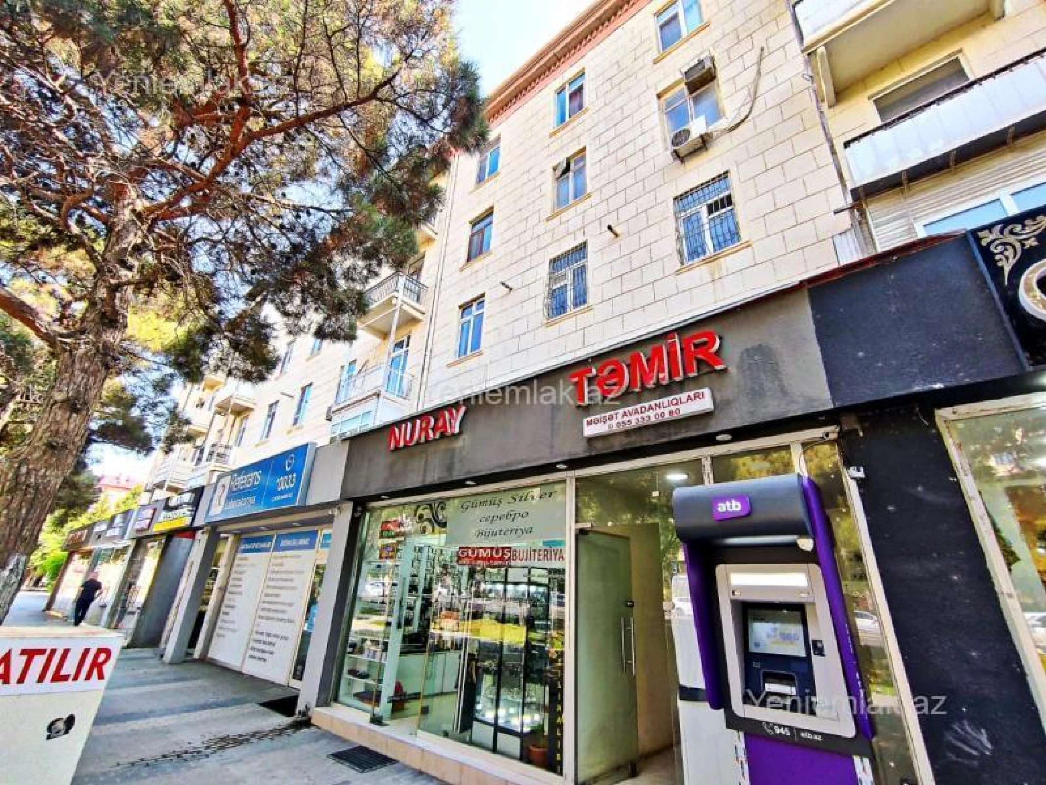 Satılır 3 otaqlı köhnə tikili 95 m²