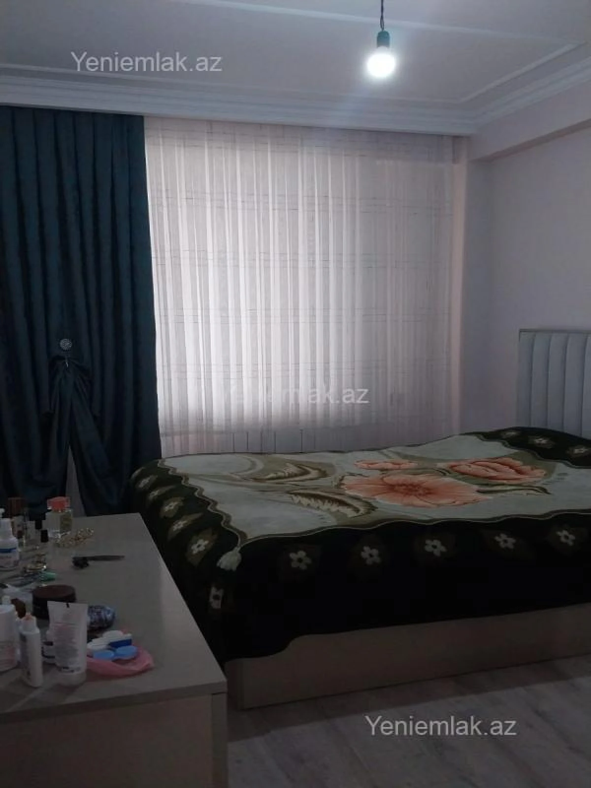 Satılır 2 otaqlı yeni tikili 75 m²