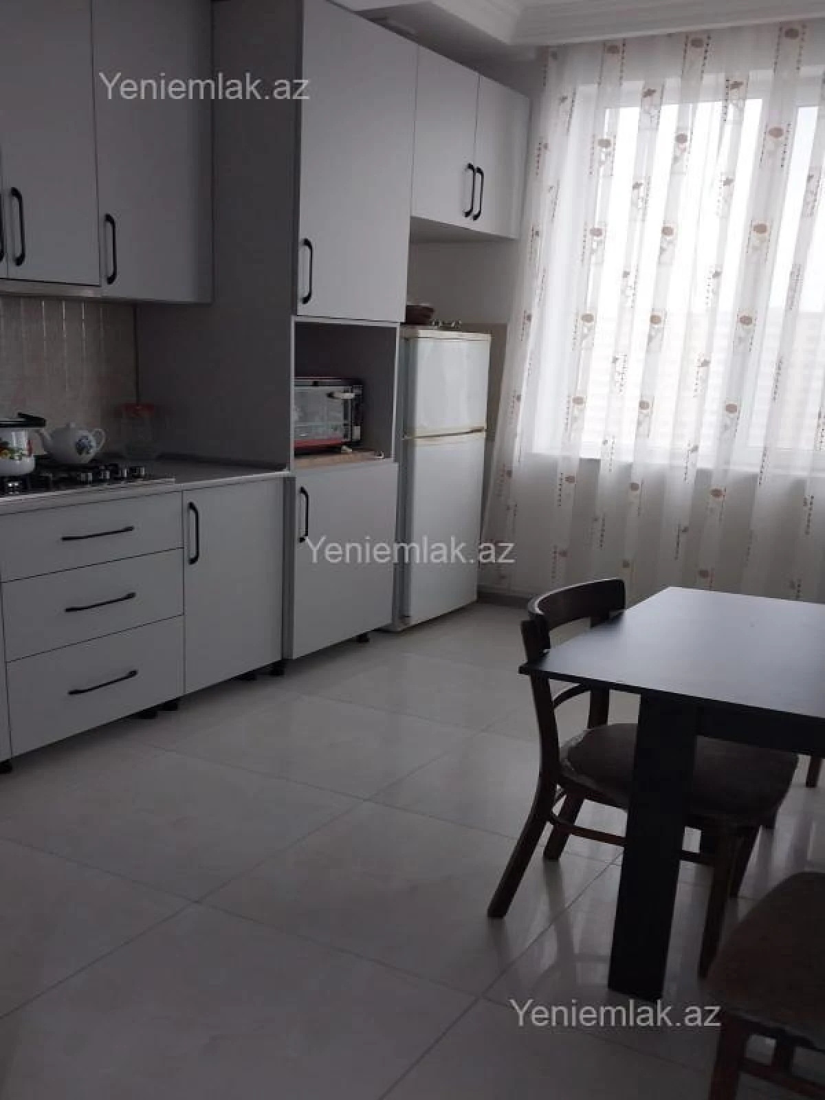 Satılır 2 otaqlı yeni tikili 75 m²