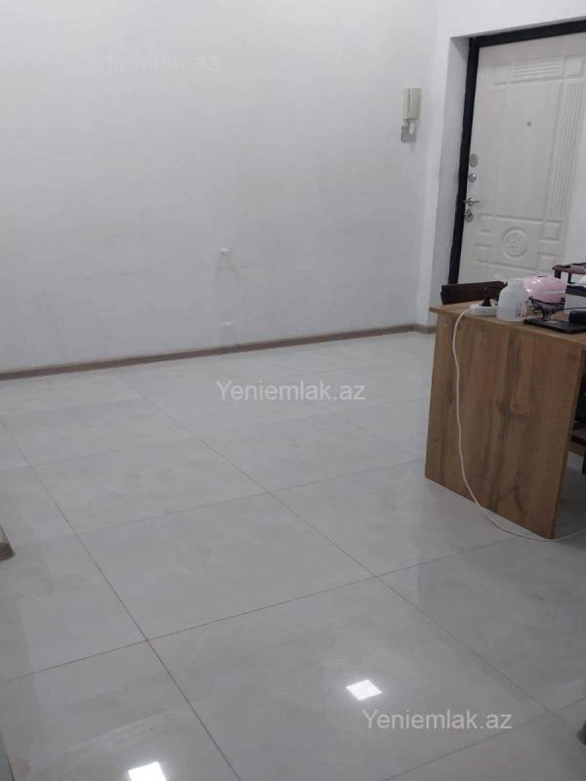Satılır 2 otaqlı yeni tikili 75 m²