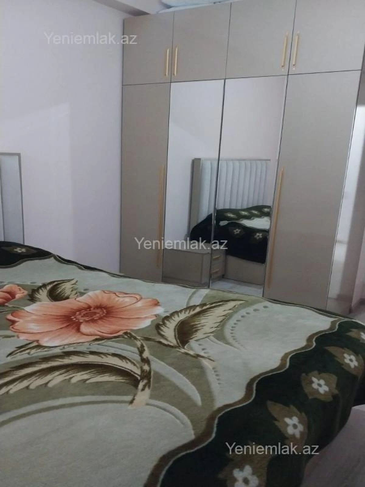 Satılır 2 otaqlı yeni tikili 75 m²