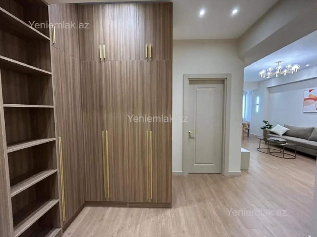 Satılır 2 otaqlı yeni tikili 67 m²