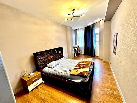 Satılır 3 otaqlı yeni tikili 145 m²
