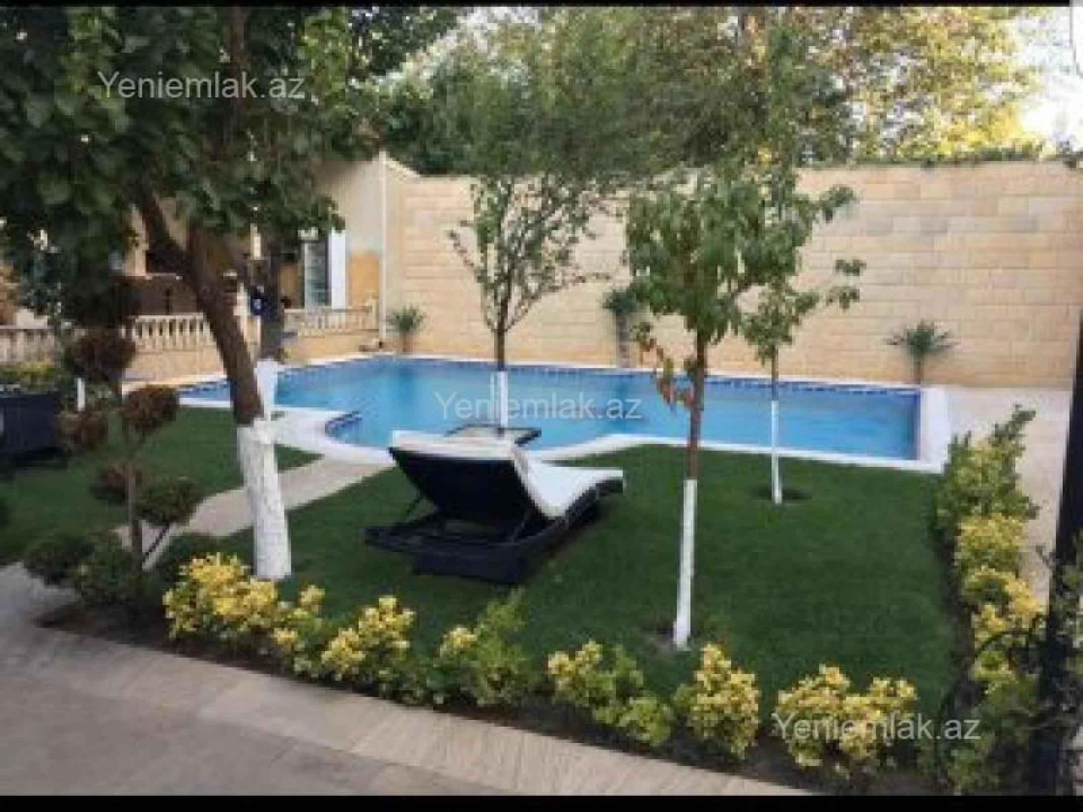 Satılır 6 otaqlı həyət evi 350 m²