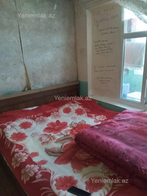 Satılır 1 otaqlı köhnə tikili 55 m²
